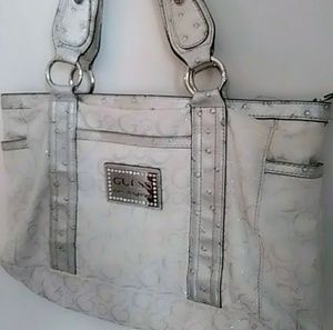 Guess White Handbag Purse Tote & Wallet Combo